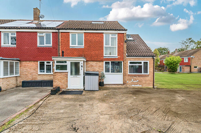 7 Bedroom End Of Terrace House For Sale In Red Cedars Road, Orpington, BR6