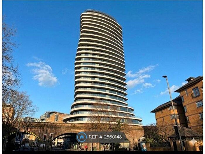 3 Bedroom Flat To Rent In Lombard Wharf, London, SW11