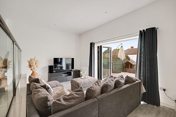 3 Bedroom Semi-Detached House For Sale In Benson Mews, Chislehurst, BR7