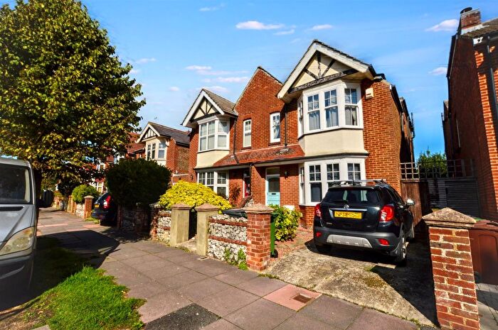 4 Bedroom Semi-Detached House To Rent In Victoria Drive, Eastbourne, BN20