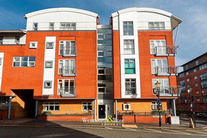 2 Bedroom Penthouse To Rent In Friday Bridge, Berkley Street, Birmingham, B1