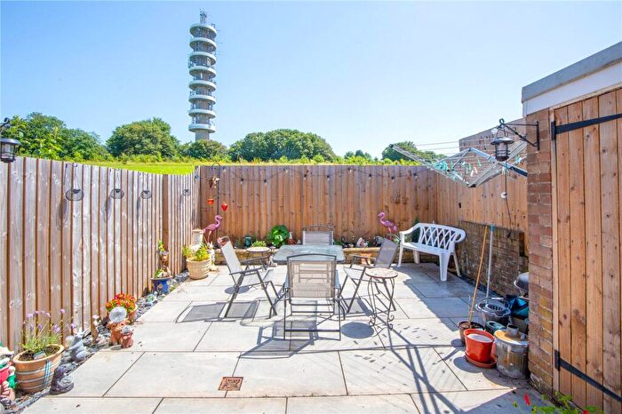 3 Bedroom Terraced House For Sale In Fairacre Close, Bristol, BS7