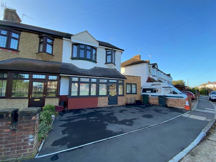 4 Bedroom Property To Rent In Princes Road, Dartford, DA1