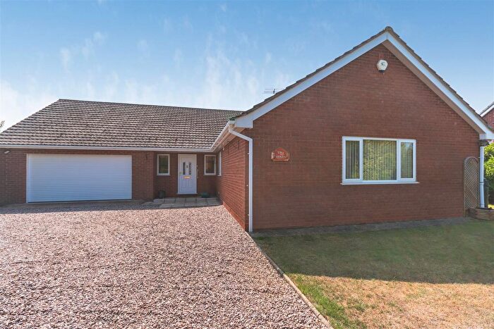 4 Bedroom Detached Bungalow For Sale In Prince Crescent, Staunton, GL19