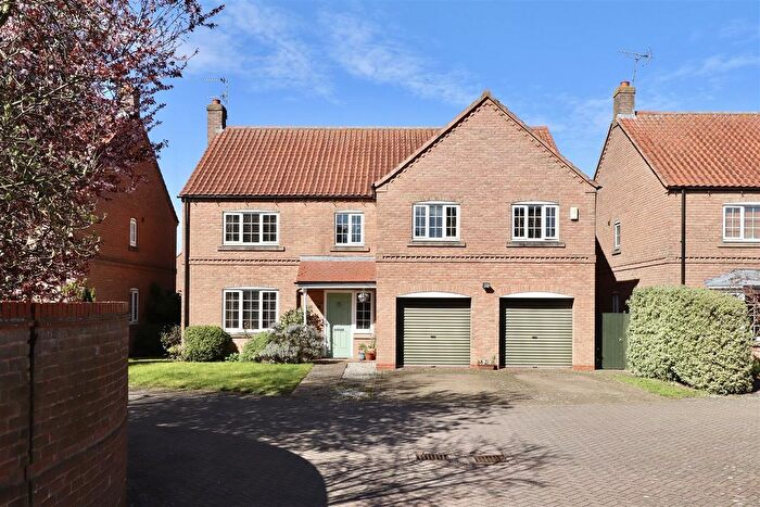 5 Bedroom Detached House For Sale In Rosebery Wood, Stamford Bridge, York, YO41
