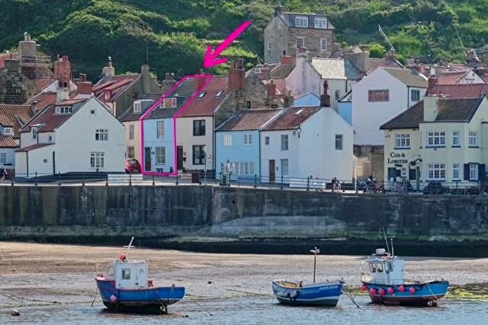 4 Bedroom Property For Sale In Church Street, Staithes, Saltburn-By-The-Sea, TS13
