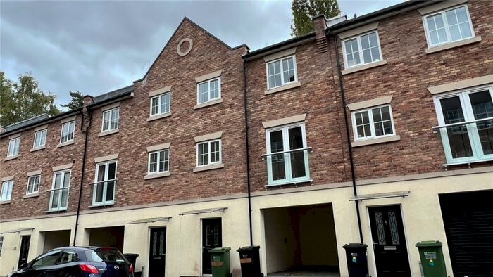 3 Bedroom Terraced House To Rent In Venture Court, Mill Street, Kidderminster, DY11