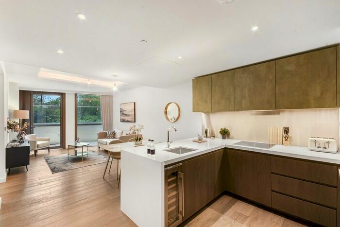 1 Bedroom Flat To Rent In Carnation Way, London, SW8