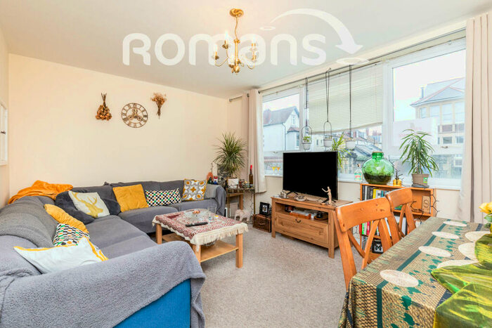 2 Bedroom Apartment To Rent In Downs Court, Redland, BS6