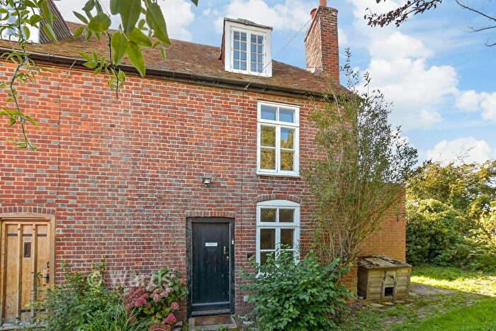 3 Bedroom Semi-Detached House For Sale In Pilgrims Way, Canterbury, Kent, CT1