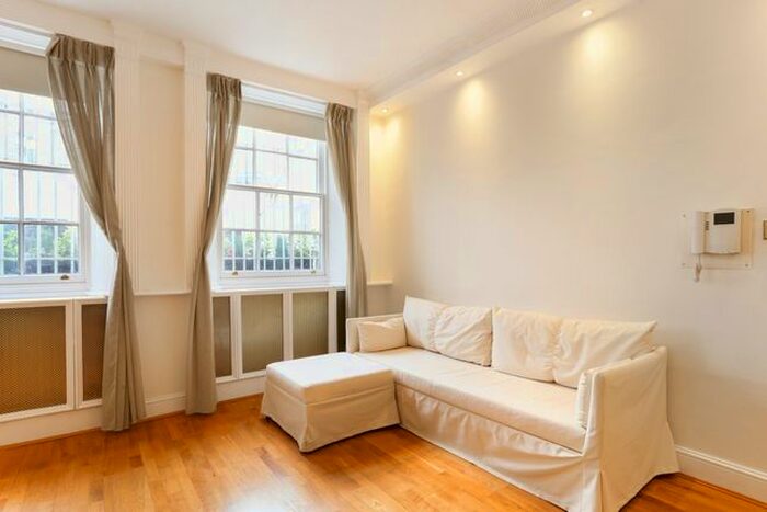 Studio To Rent In Chesham Place, London, SW1X