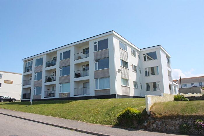 2 Bedroom Flat To Rent In Watergate Road, Porth, Newquay, TR7