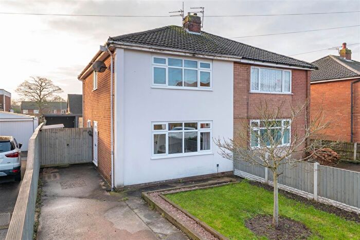 3 Bedroom Semi Detached House For Sale In Poplar Avenue, Euxton, Chorley, PR7