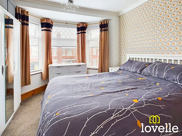 3 Bedroom End Of Terrace House For Sale In Aysgarth Avenue, Hull, East Riding Of Yorkshire, HU6