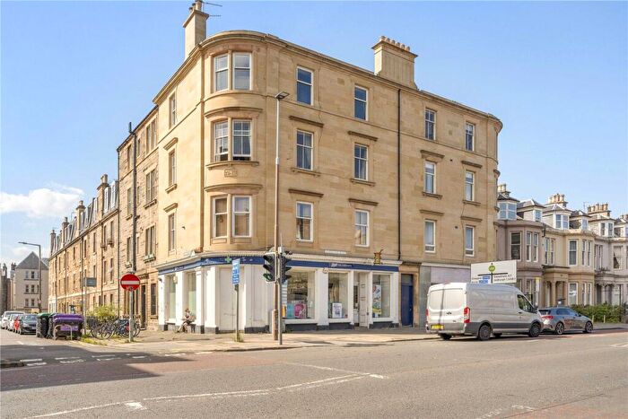 3 Bedroom Apartment For Sale In / Newington Road, Newington, Edinburgh, EH9