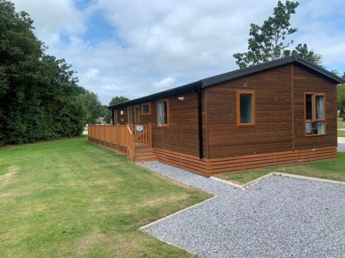 2 Bedroom Lodge For Sale In Sunseeker, Whiddon Down, EX20