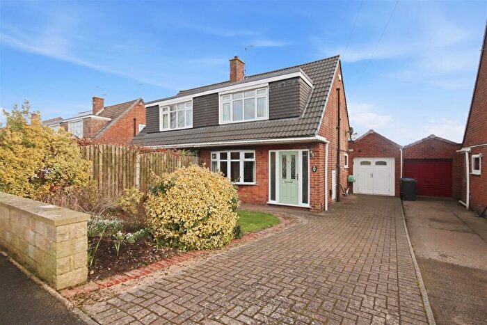 2 Bedroom Semi Detached House For Sale In Brooke Drive, Brimington, Chesterfield, S43