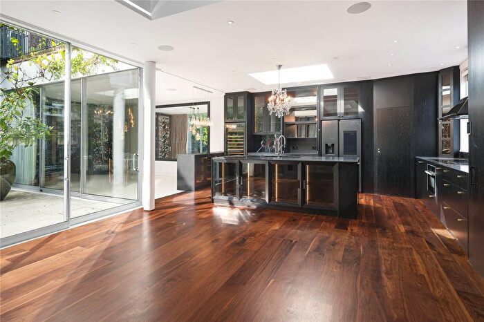 6 Bedroom Terraced House To Rent In Chelsea Square, Chelsea, London, SW3