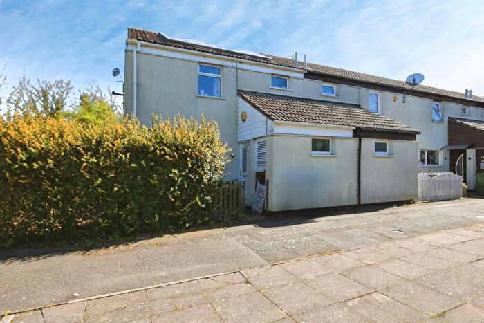 3 Bedroom End Of Terrace House For Sale In Sheepwalk, Peterborough, PE4