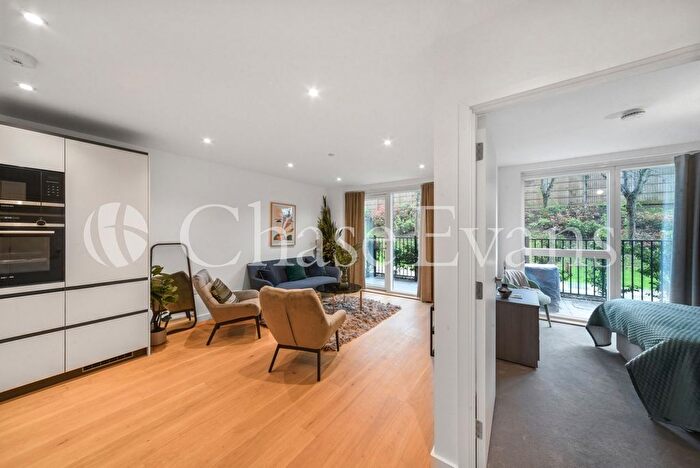 1 Bedroom Flat To Rent In Dundee House, West Ealing, Bathgate Place, Ealing, London, W13