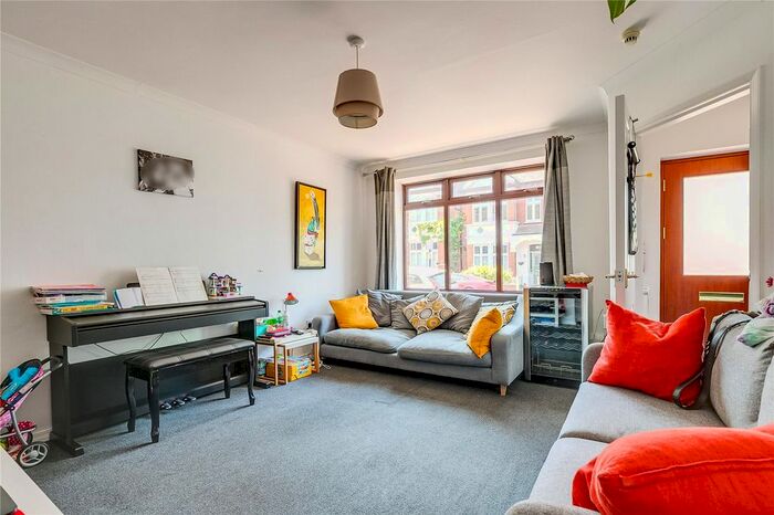 5 Bedroom Terraced House To Rent In Alfriston Road, London, SW11