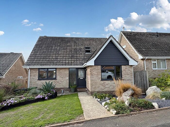 4 Bedroom Detached House For Sale In Poplar Tree Drive, Seaton, Devon, EX12