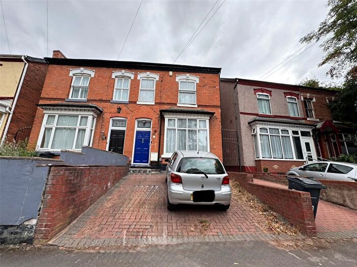 5 Bedroom Semi-Detached House For Sale In Frederick Road, Stechford, Birmingham, West Midlands, B33