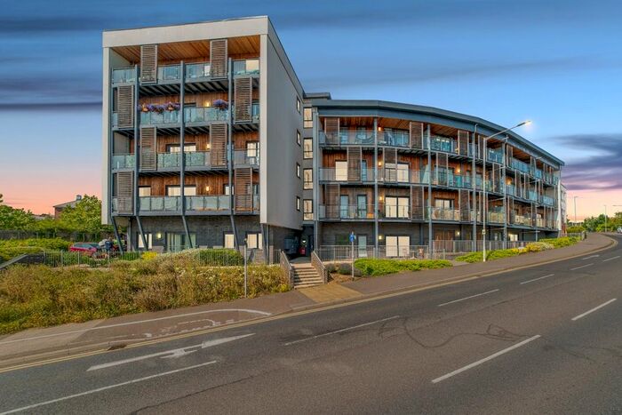 2 Bedroom Flat To Rent In Turner Road, Colchester, CO4