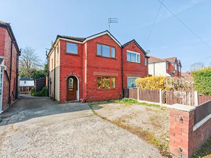 3 Bedroom Semi-Detached House To Rent In Graymar Road, Little Hulton, M38