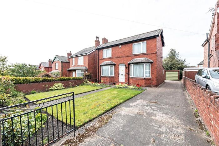 3 Bedroom Detached House For Sale In Leeds Road, Allerton Bywater, Castleford, WF10