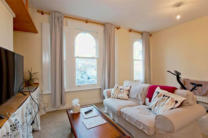 1 Bedroom Flat To Rent In Blackhorse Road, London, E17