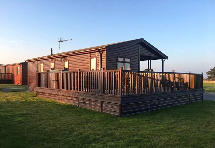 3 Bedroom Bungalow For Sale In Atlantic Bays, St Merryn, Padstow, Cornwall, PL28