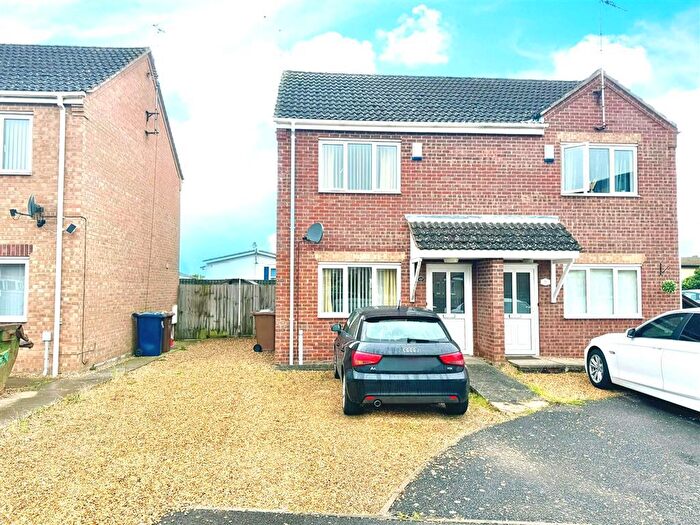 2 Bedroom Flat To Rent In Myles Way, Wisbech, Cambs, PE13