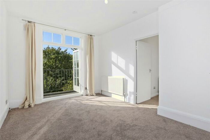 1 Bedroom Apartment To Rent In Holly Lodge Mansions, Oakeshott Avenue, London, N6
