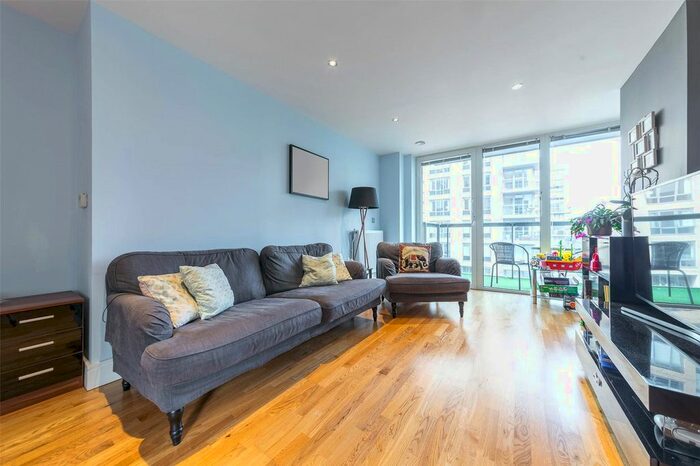 2 Bedroom Flat To Rent In Canary View, Dowells Street, London, SE10