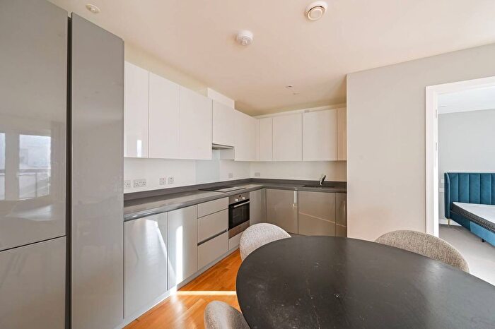 2 Bedroom Flat To Rent In East Village, Stratford, London, E20