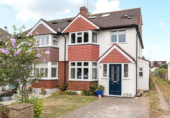 4 Bedroom Semi-Detached House For Sale In Court Close, Twickenham, TW2