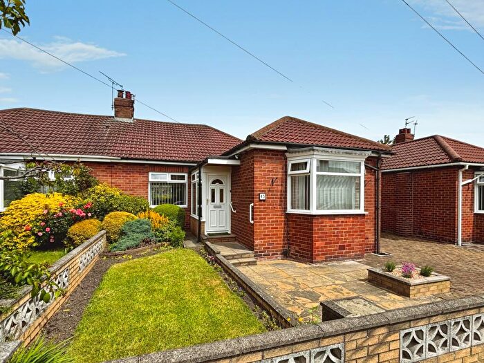 2 Bedroom Semi-Detached Bungalow For Sale In Debdon Gardens, Heaton, Newcastle Upon Tyne, NE6