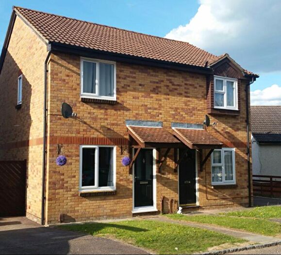 2 Bedroom Semi Detached House To Rent In Ravens Dane Close, Downswood, ME15