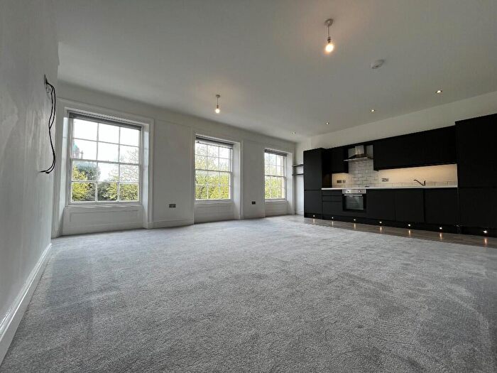 2 Bedroom Apartment To Rent In Hamilton Square, Birkenhead, Wirral, Merseyside, CH41