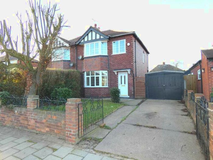 3 Bedroom Semi-Detached House To Rent In Titchfield Avenue, Mansfield Woodhouse, NG19