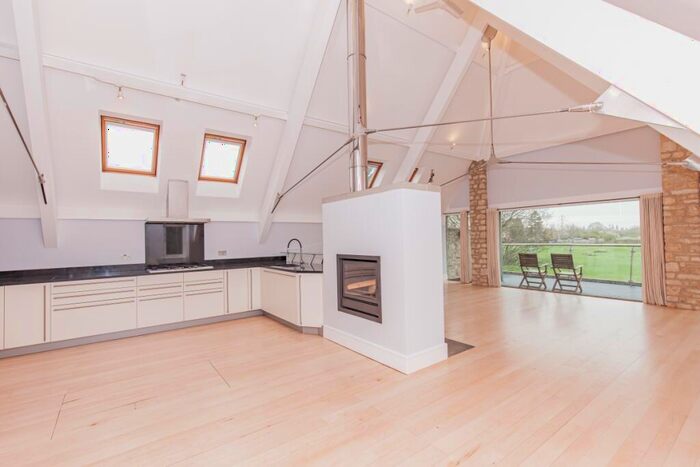 6 Bedroom Barn To Rent In South Hinksey, Oxford, OX1