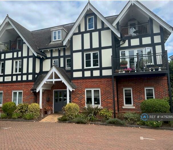 1 Bedroom Flat To Rent In The Lodge, Gerrards Cross, SL9