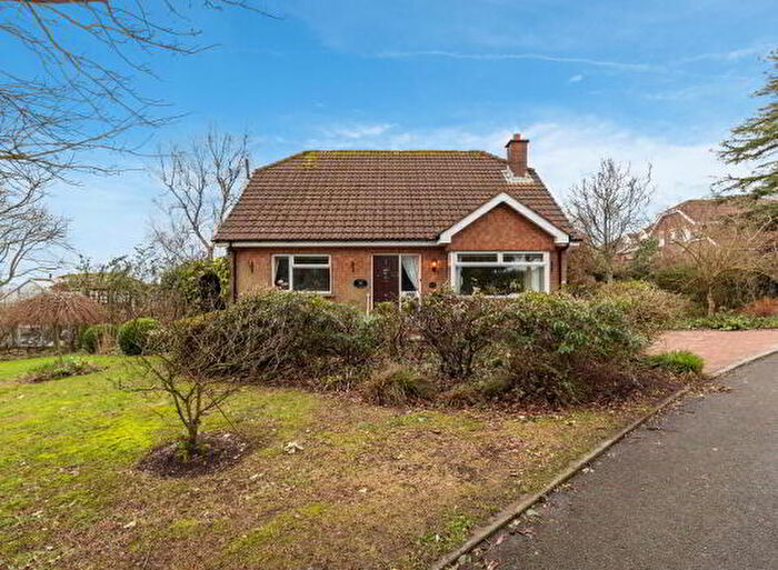 4 Bedroom Detached House For Sale In Dunlady Manor, Belfast, BT16