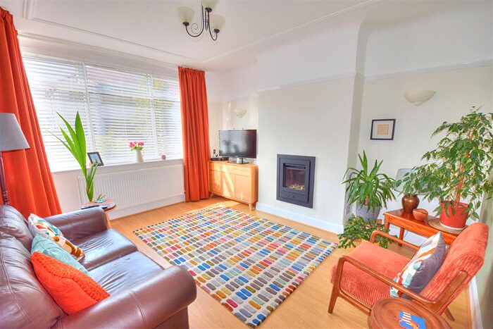 4 Bedroom Semi-detached House For Sale In Hazel Grove, Crosby, Liverpool, L23