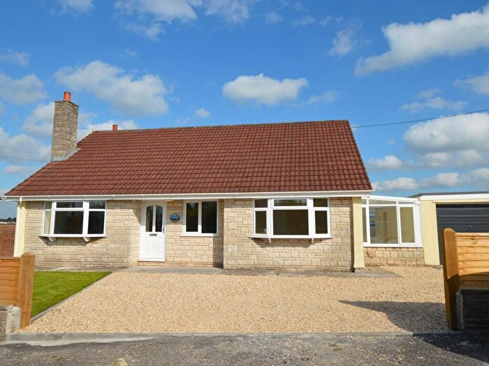 4 Bedroom Detached Bungalow To Rent In Mill Lane, Wedmore, BS28