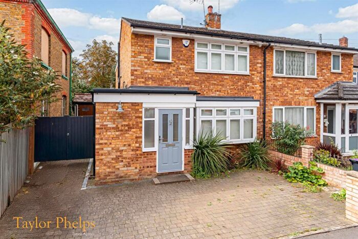 4 Bedroom Semi-Detached House To Rent In King Edwards Road, Ware - Email Enquires Only, SG12