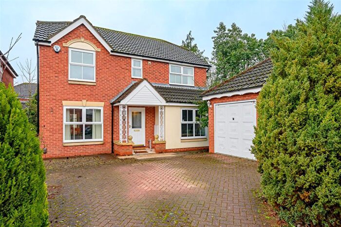 4 Bedroom Detached House For Sale In Millfield Gardens, Nether Poppleton, York, YO26