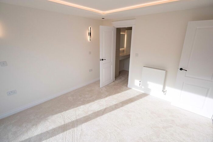 3 Bedroom Bungalow For Sale In Lytham Road, Broadstone, BH18 - Photo 7