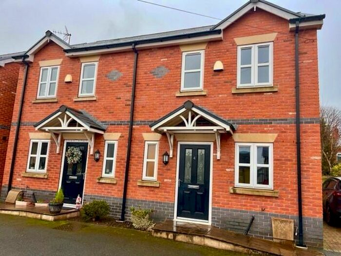 3 Bedroom Semi-Detached House To Rent In Lion Court, Middlewich, CW10